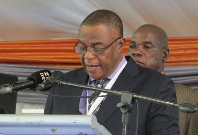 Chiwenga tell contractors to 'deliver or quit'
